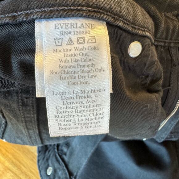 Everlane The Curvy Cheeky Jean Size 27 Crop Black Denim - Picture 11 of 16